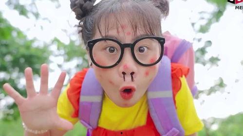 男人化妆成人鱼公主视频,揭秘男性化妆艺术之旅