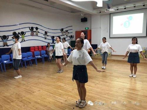 成人早操推荐音乐视频教学