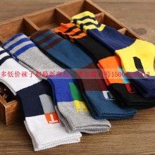 成人男女冬袜图片视频,男女款冬袜精选图鉴与视频展示